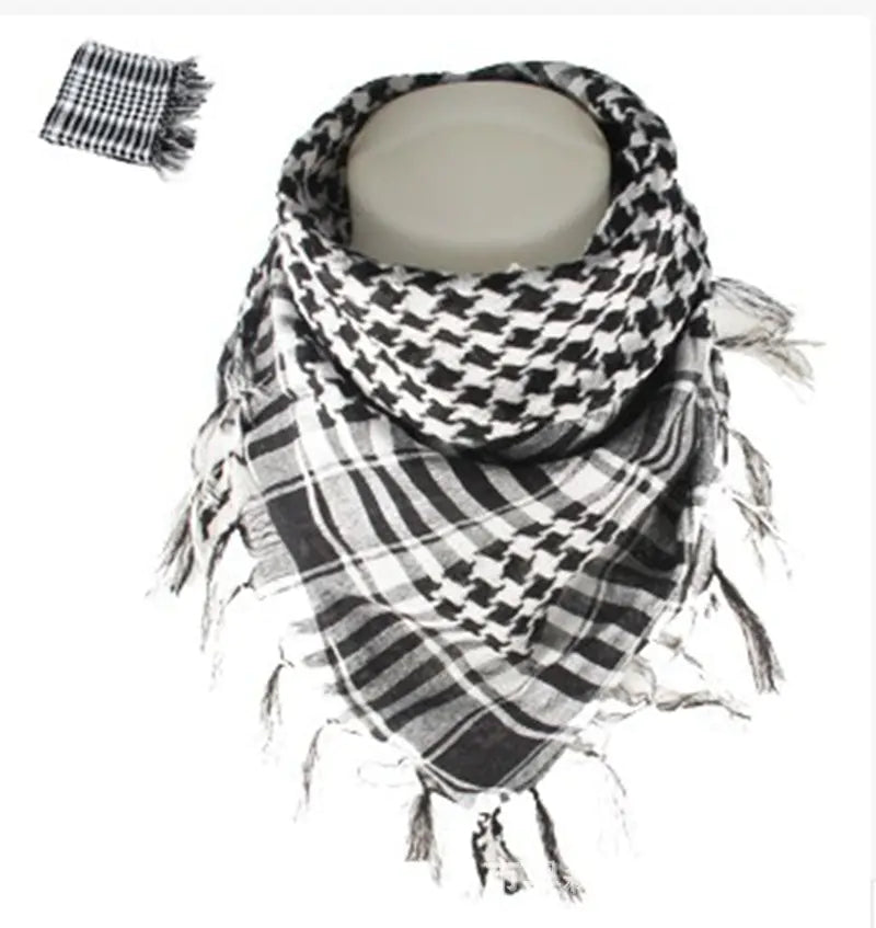 Lightweight Tactical Arab Scarf for Outdoor Use