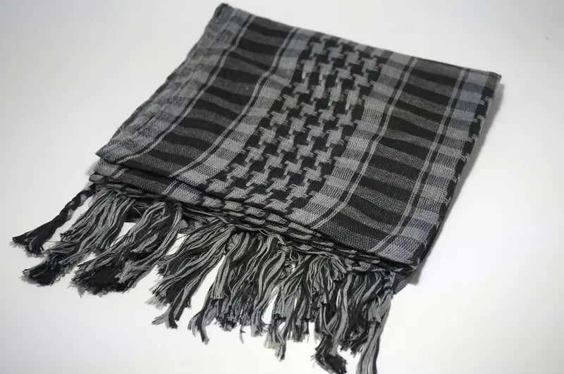 Lightweight Tactical Arab Scarf for Outdoor Use